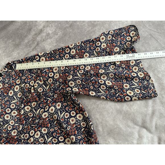 Sanctuary Flared 3/4 Bell Sleeve XL Boho V-Neck Navy Red Floral Blouse - Picture 8 of 10
